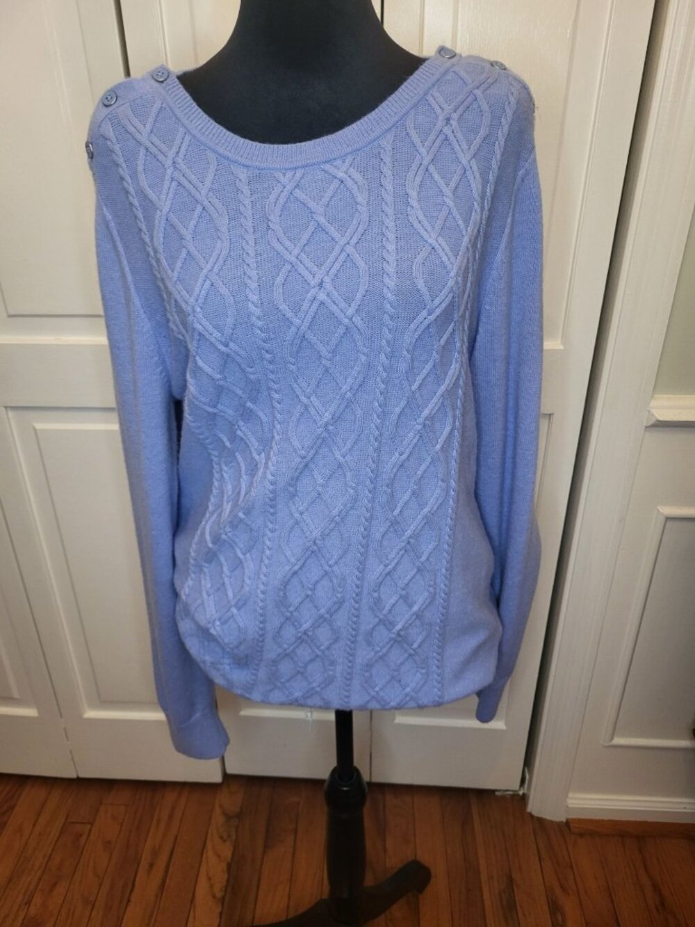 Talbots Baby Blue Cable Knit Sweater L Buttons Preppy Classic Old Money Cozy